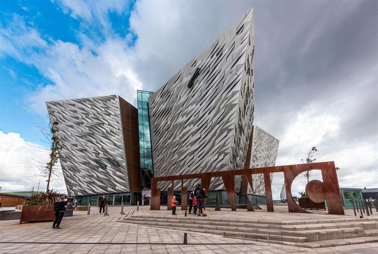 Erfahren Sie alles über die Titanic im Titanic Belfast.