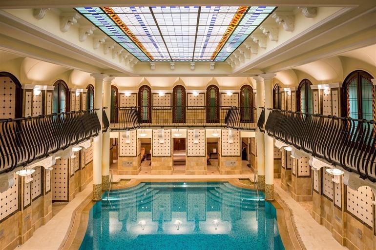 Königliches Spa Corinthia Hotel in Budapest, Ungarn
