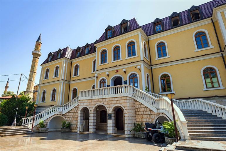 Kosovo Museum, das Nationalmuseum in Pristina besuchen