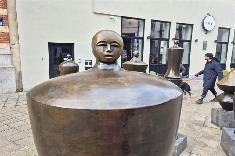 Kunstwerk Die Stadt, Sint-Gillis