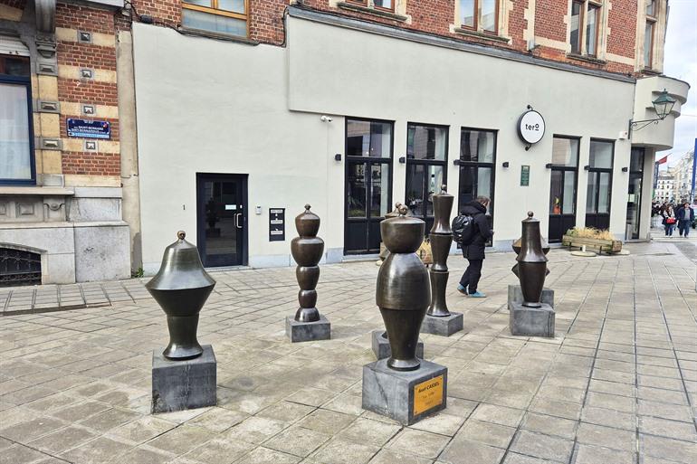 Kunstwerk Die Stadt, Sint-Gillis