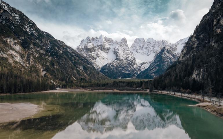 Den Lago di Landro in Italien besuchen