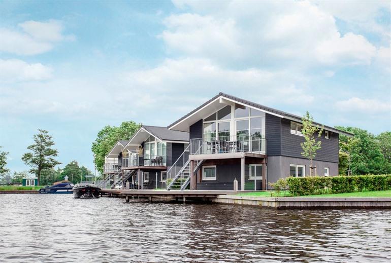 Landal Waterpark Sneekermeer buchen