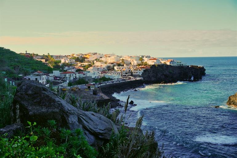 Das Fischerdorf Las Aguas auf Teneriffa