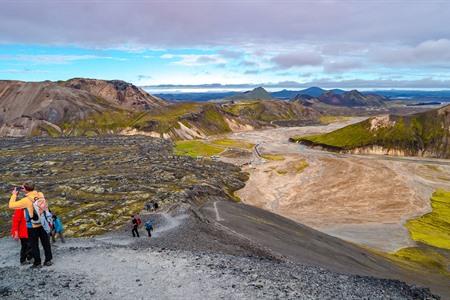 Laugavegur-Wanderweg, vier Tage Trekking durch die Wildnis Islands