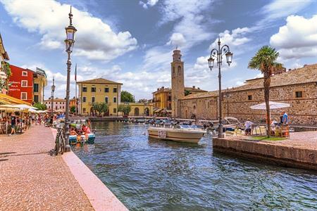 Die Top 13 der schönsten Sehenswürdigkeiten in Lazise: Was Sie bei Ihrem Besuch unbedingt sehen und unternehmen sollten