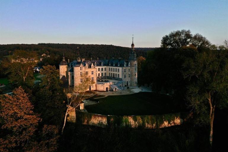 Das Château de Mirwart buchen