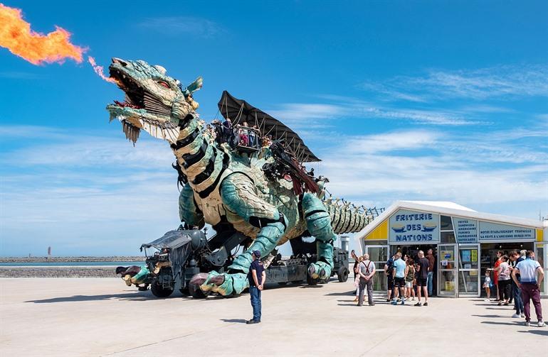 Die Drachenfirma in Calais