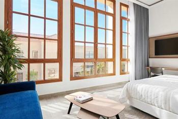 Le Meridien Ra Beach Hotel und Spa buchen