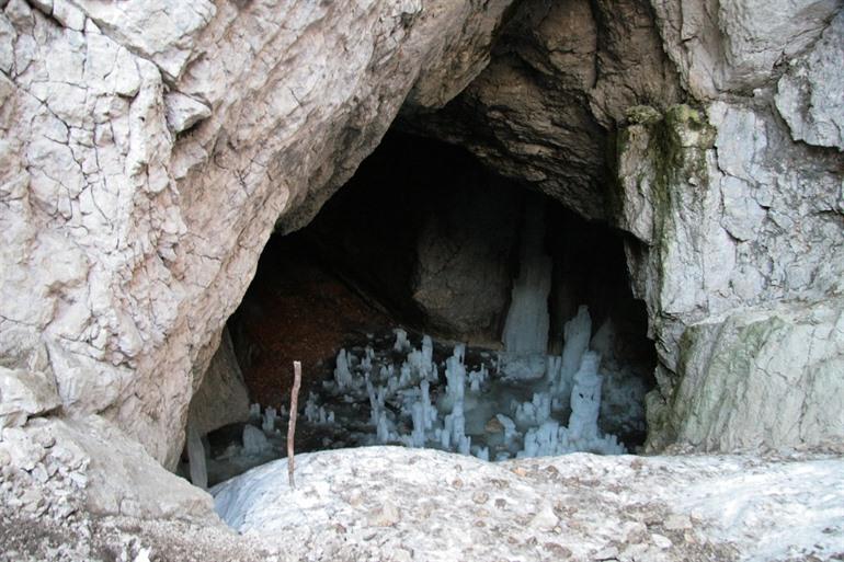 Ledina Pecina Eishöhle im Durmitor-Nationalpark