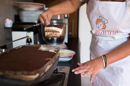 Lernen Sie in Como, Pasta und Tiramisu nach original italienischer Art zuzubereiten, bei diesem authentischen Kochkurs.