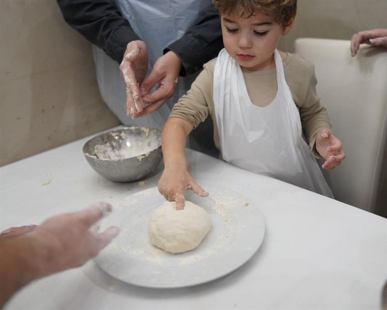 Lerne, Pizza in Neapel zu machen