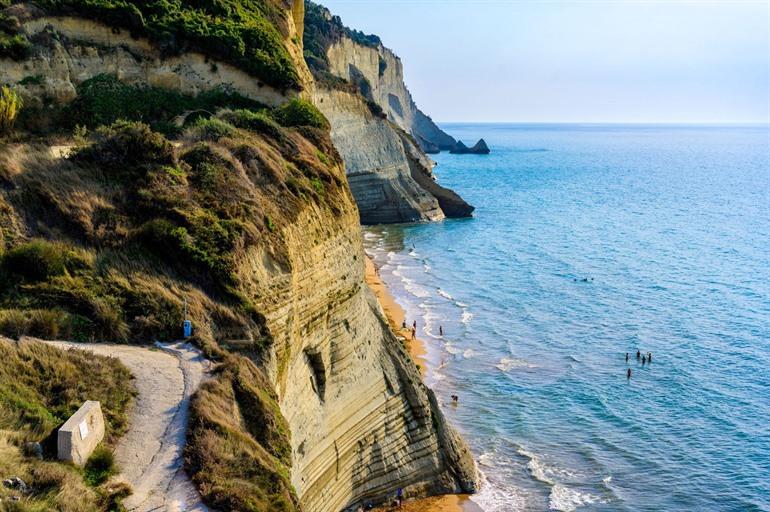 Loggas Beach in Sidari, Korfu