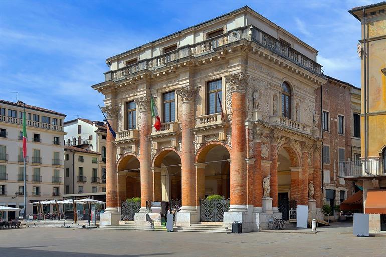 Loggia del Capitaniato in Vicenza