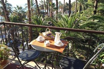 Lolli Palace Hotel, San Remo buchen
