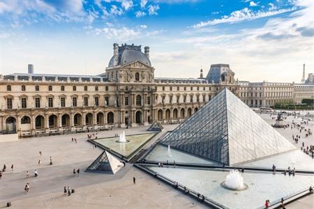 Louvre Paris
