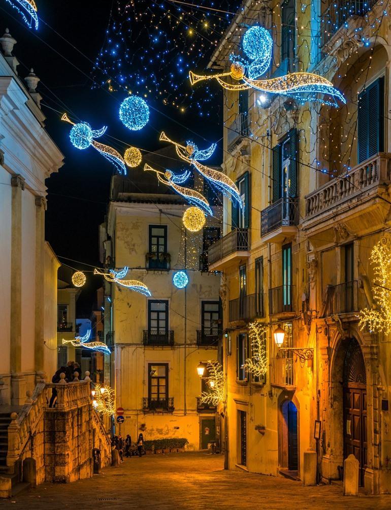Luci d'Artista, Lichterfestival in Salerno