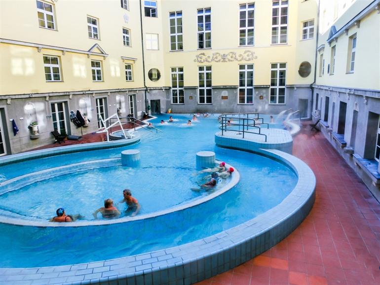 Thermalbäder in Budapest, Ungarn