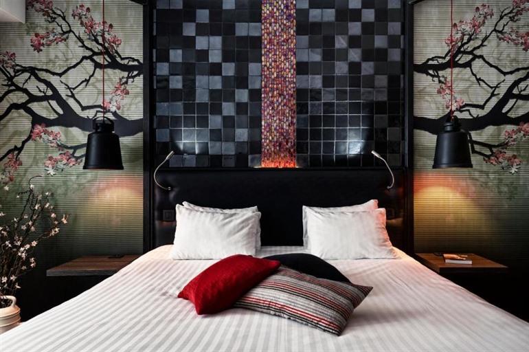 M Hotel buchen