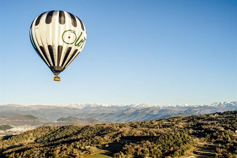 Erleben Sie eine unvergessliche Heißluftballonfahrt über die vulkanische Region von La Garrotxa