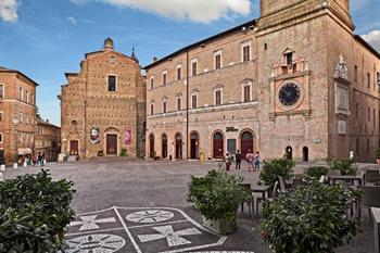 Macerata, Marken, Italien