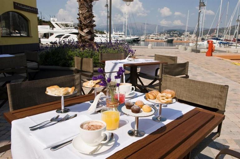 Marina Place Resort buchen