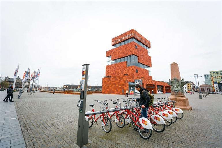 MAS Antwerpen (Museum aan de Strom)