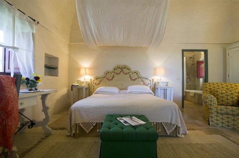 Masseria Torre Coccaro in Savelletri di Fasano