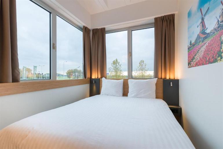 Maxhotel Amsterdam Airport Schiphol buchen