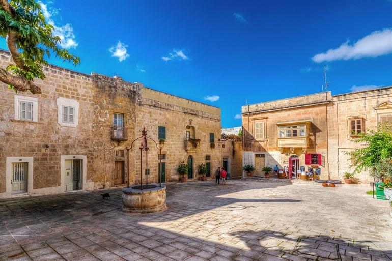 Mesquita-Platz in Mdina, Malta