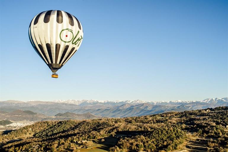Mit dem Heißluftballon über Garrotxa