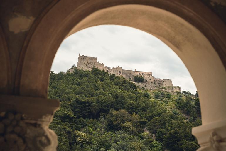 Besuch der mittelalterlichen Festung Castello di Arechi in Salerno