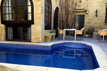 Miria Bed & Breakfast