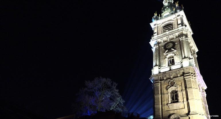 Mons und Lichter