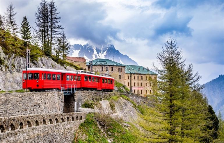 Besuch der Montenvers in den französischen Alpen