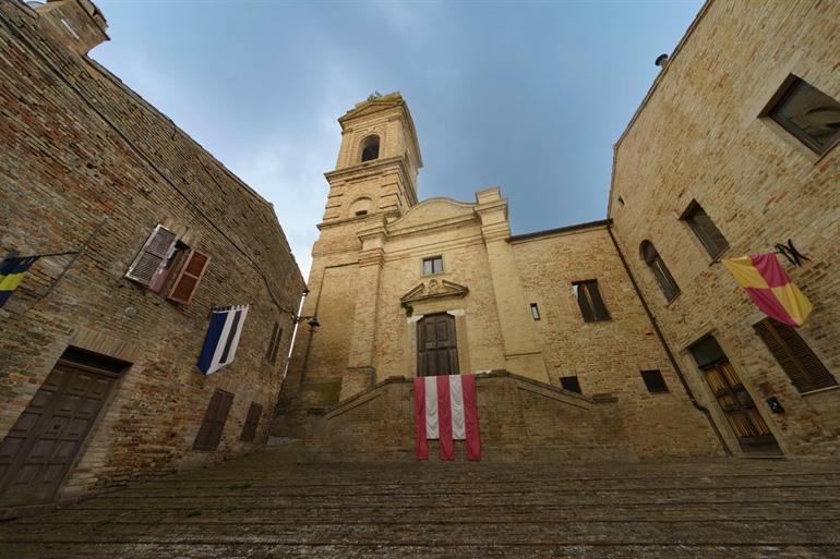 Monterubbiano in den Marken, Italien