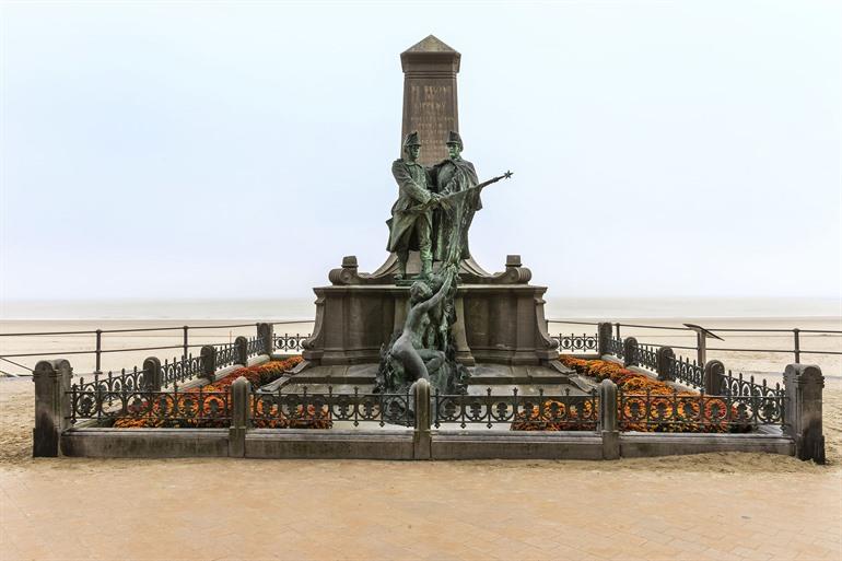 Denkmal für Lippens und De Bruyne in Blankenberge