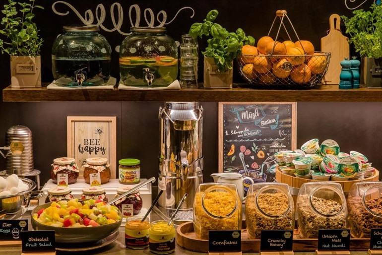 Motel One Dresden Palaisplatz buchen