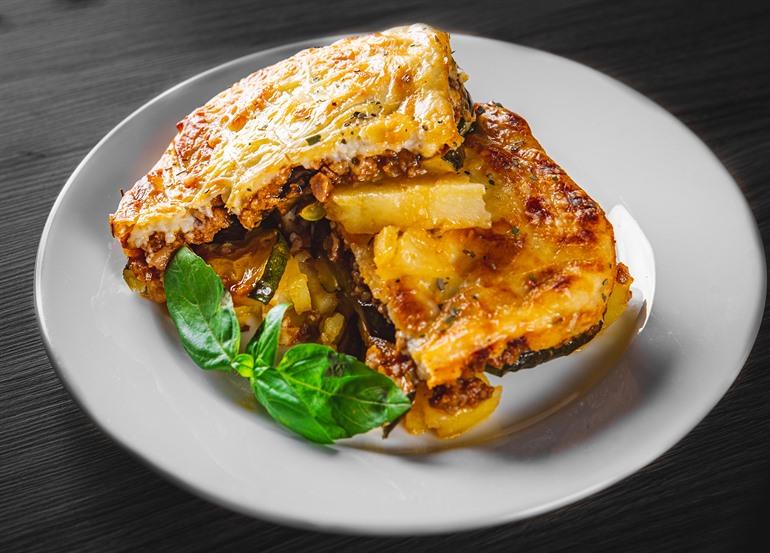 Moussaka in Griechenland probieren