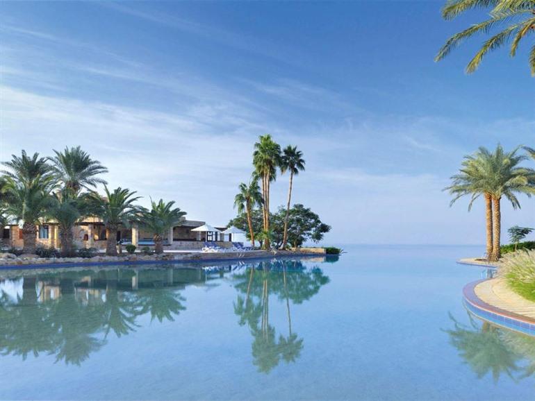 Mövenpick Resort und Spa am Toten Meer buchen