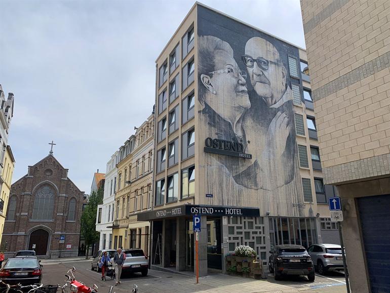 Wandbild von Ben Slow im Ostend Hotel in Ostende
