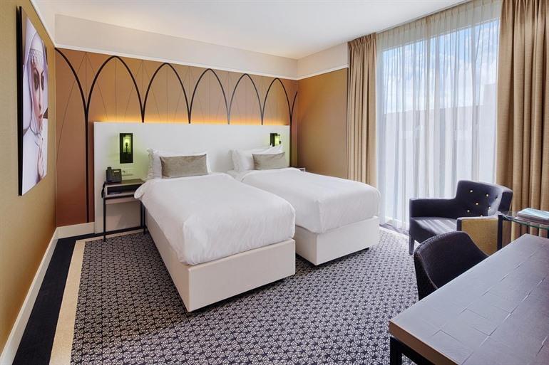 Nassau Breda Hotel