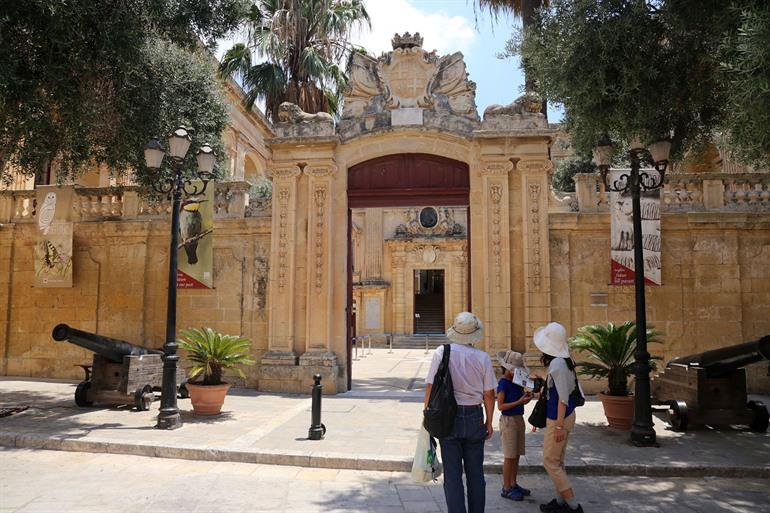 Das Naturhistorische Museum in Mdina, Malta, besuchen