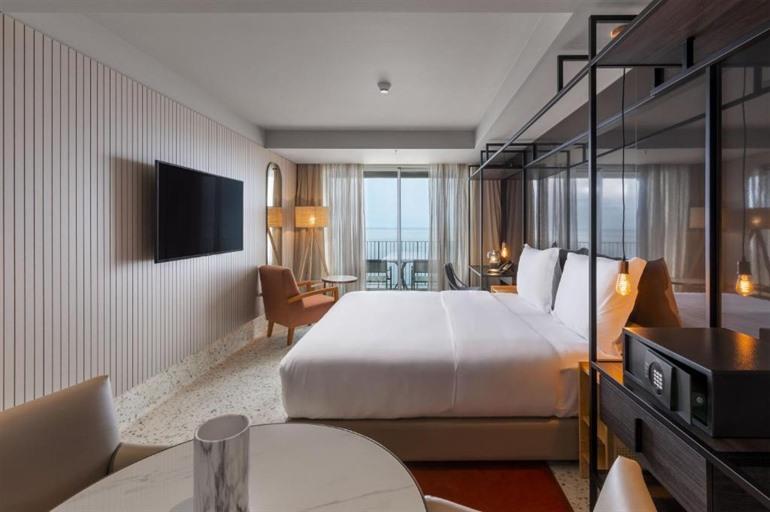 NEXT - Savoy Signature buchen