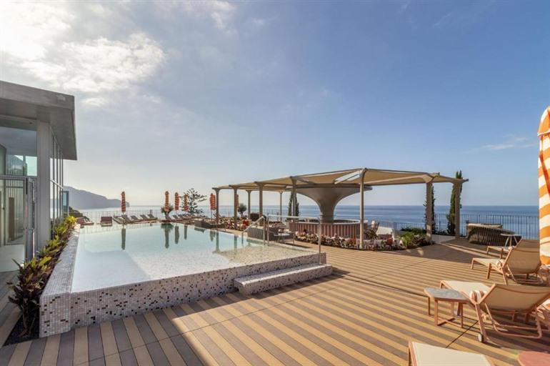 NEXT - Savoy Signature buchen
