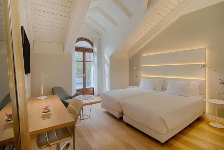 NH Torino Santo Stefano buchen