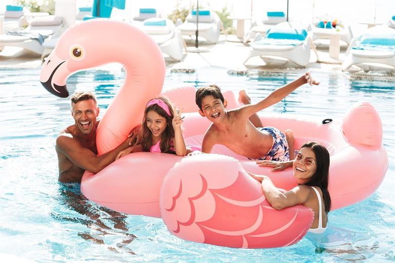 Noch mehr Wasserspaß mit aufblasbaren Tieren für deinen Pool