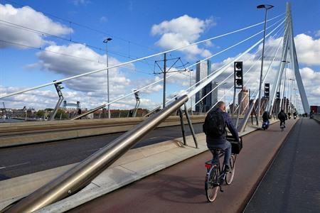 Entdecken Sie die schönsten Fahrradtouren in Rotterdam
