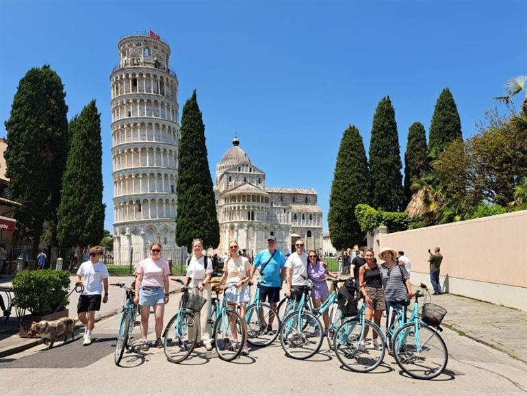 Entdecken Sie Pisa mit einem niederländischsprachigen Stadtführer bei einer unvergesslichen Fahrradtour