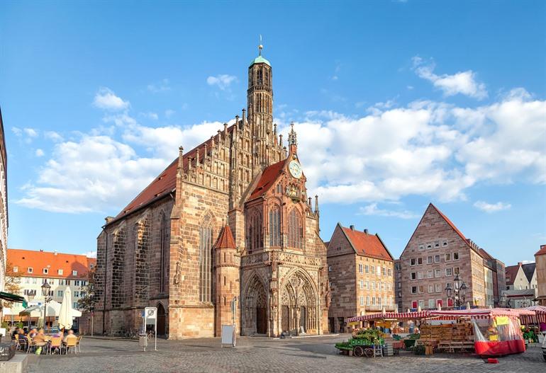 Die Kirche Unserer Lieben Frau in Nürnberg besuchen, Bayern